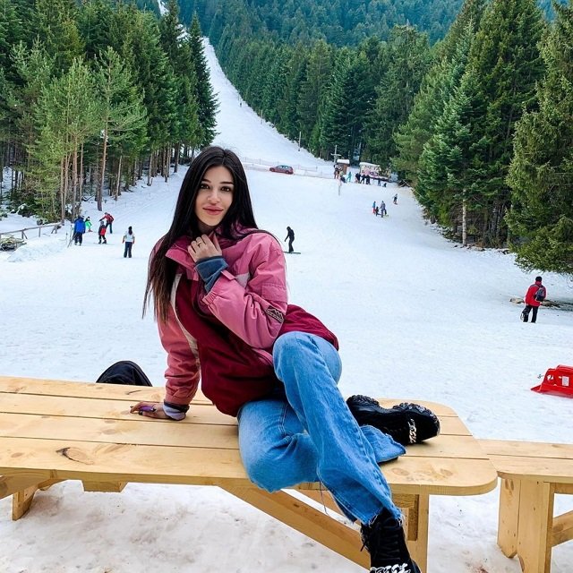 ����� ����� ���: ����� ������