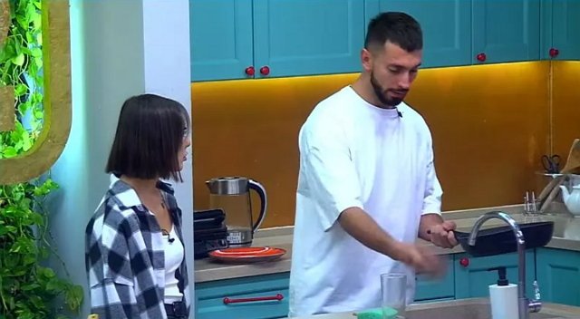 Опенченко так и не дождалась предложения руки и сердца от Козлова Опенченко так и не дождалась предложения руки и сердца от Козлова