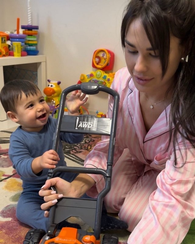 Фото детей участников Дома-2 (8.11.2022) Фото детей участников Дома-2 (8.11.2022)