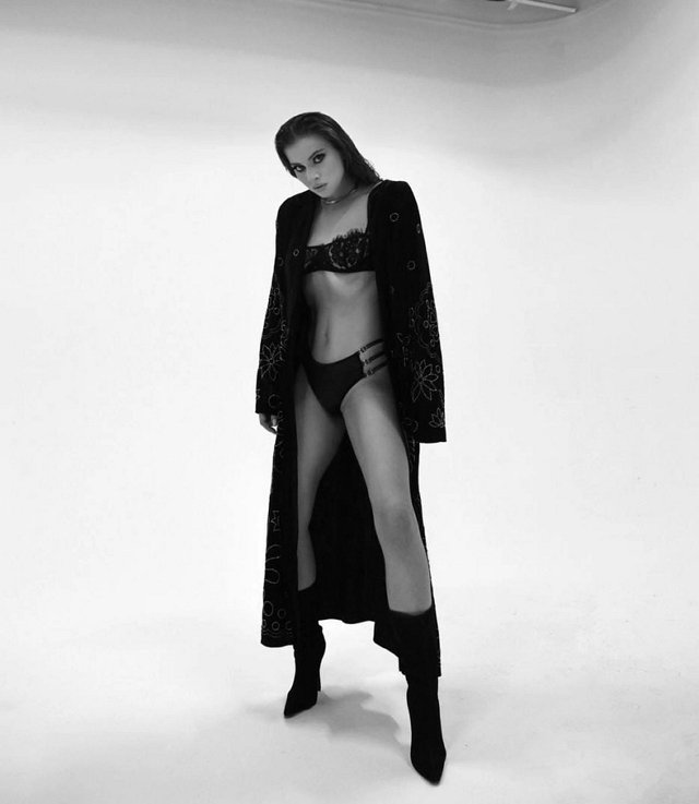 Александра Артёмова: Вход будет платным Александра Артёмова: Вход будет платным