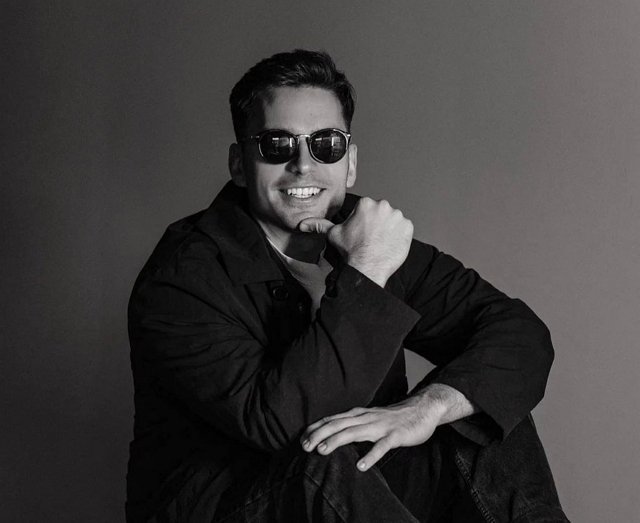 ����� �������� ������������ ������ ���� ��������� � ������ ���� ��������