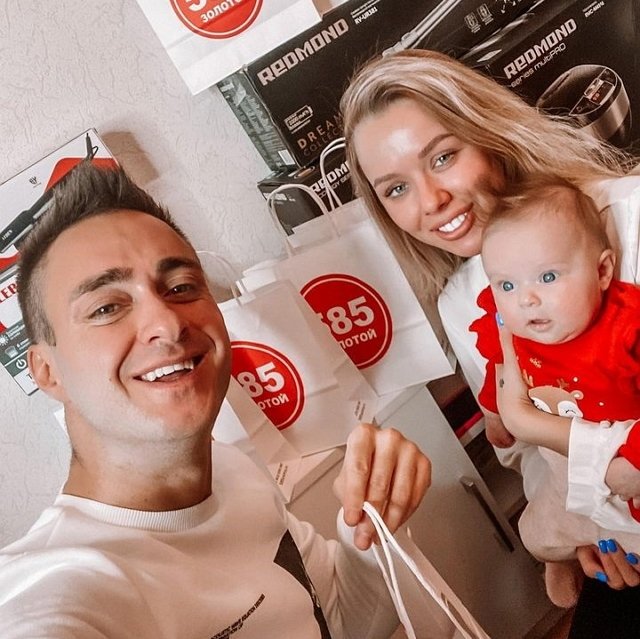 Фото детей участников Дома-2 (30.11.2022) Фото детей участников Дома-2 (30.11.2022)