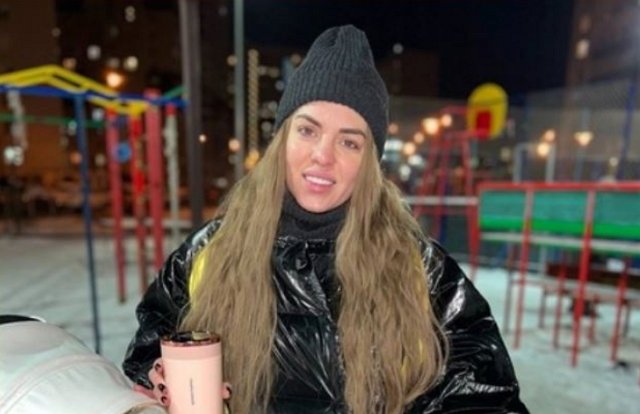 Юля Ефременкова заявила, что имена у её сыновей нерусские, как у папы Юля Ефременкова заявила, что имена у её сыновей нерусские, как у папы