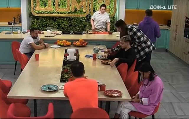 Таня Щербакова разочаровала Иосифа Оганесяна Таня Щербакова разочаровала Иосифа Оганесяна