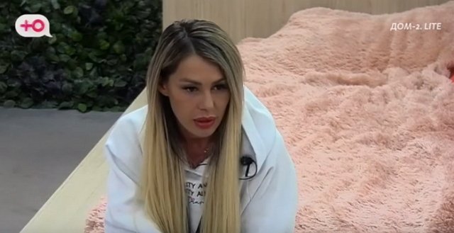 Девушка Антона Тетерева обвинила его в предательстве Девушка Антона Тетерева обвинила его в предательстве