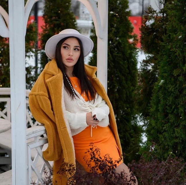 Гордеева поцеловала и соблазнила Архипова Гордеева поцеловала и соблазнила Архипова