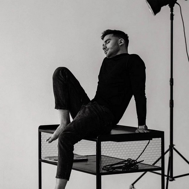 Евгений Прохоренко: Все люди в жизни даются нам не просто так... Евгений Прохоренко: Все люди в жизни даются нам не просто так...