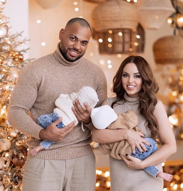 Заболевшая под Новый год Ефременкова не отказалась от праздника Заболевшая под Новый год Ефременкова не отказалась от праздника