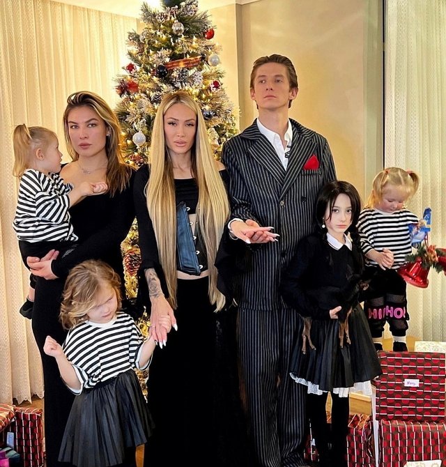 Алёна Ашмарина собирается сделать своему жениху большой подарок Алёна Ашмарина собирается сделать своему жениху большой подарок