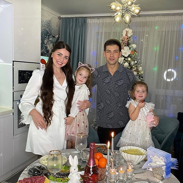 ������ ����� ��������� ���������� � ���� � ����� ����