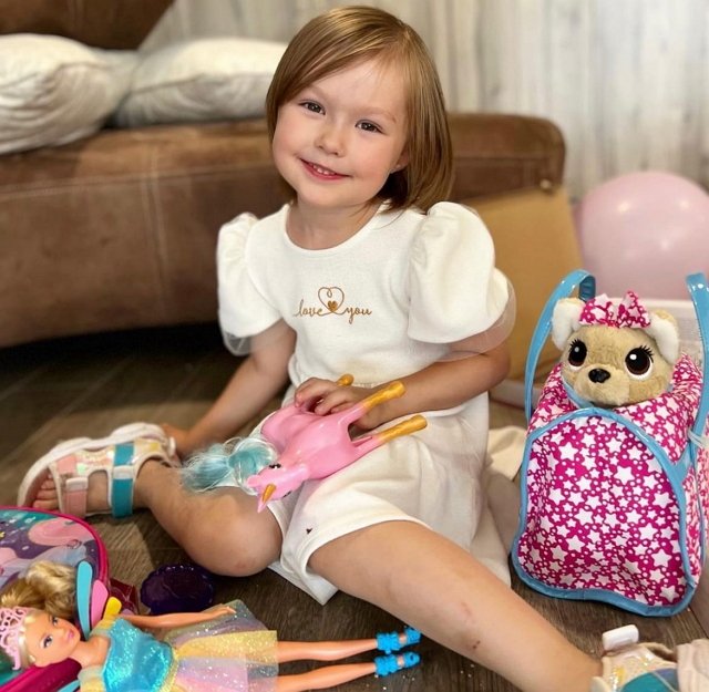 Фото детей участников Дома-2 (4.01.2023) Фото детей участников Дома-2 (4.01.2023)