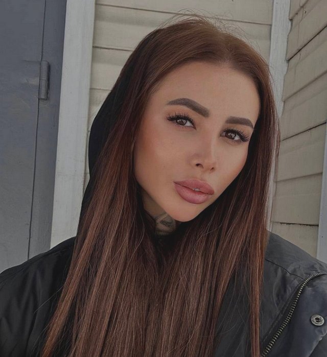 Клавдия Безверхова: Интересно, у него шиза? Клавдия Безверхова: Интересно, у него шиза?