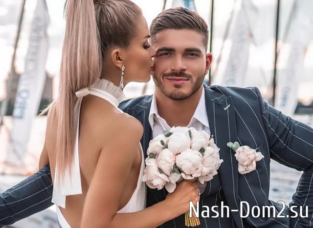 Татьяна Африкантова считает, что Капаклы уже потратил на Мусульбес все сбережения Татьяна Африкантова считает, что Капаклы уже потратил на Мусульбес все сбережения