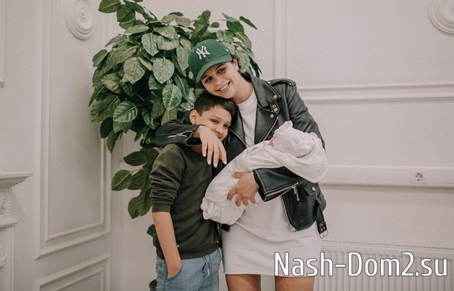 Фото детей участников Дома-2 (12.05.2023) Фото детей участников Дома-2 (12.05.2023)