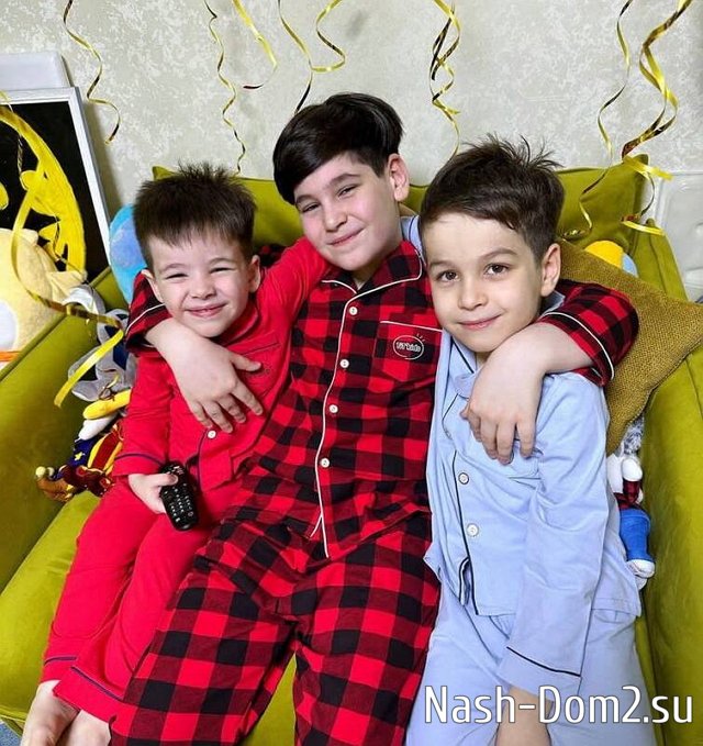 ��� ������������ ������� � ������ � �������� � ��� �����