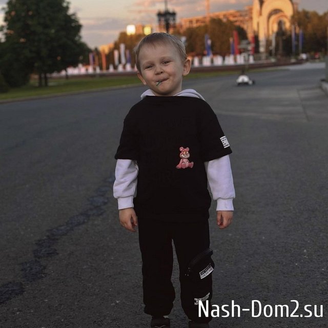 Фото детей участников Дома-2 (11.06.2023) Фото детей участников Дома-2 (11.06.2023)