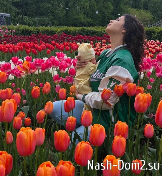 Алиана Устиненко: Надо было назвать Авокадией Алиана Устиненко: Надо было назвать Авокадией