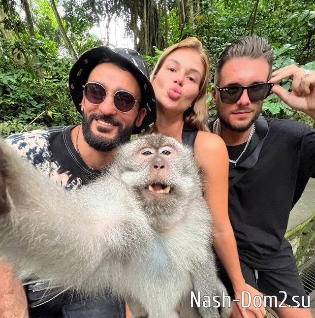 Жуткий скандал друзей помог супругам Ромашовым сблизиться Жуткий скандал друзей помог супругам Ромашовым сблизиться