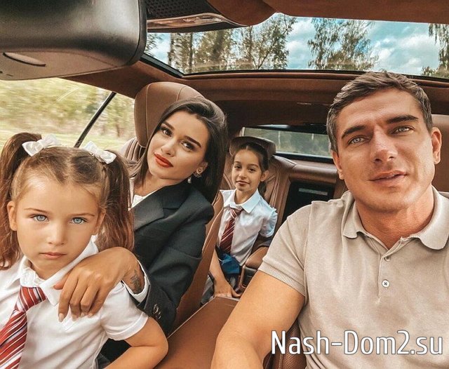 Бородина пояснила, почему имеет право давать девушкам советы об отношениях Бородина пояснила, почему имеет право давать девушкам советы об отношениях