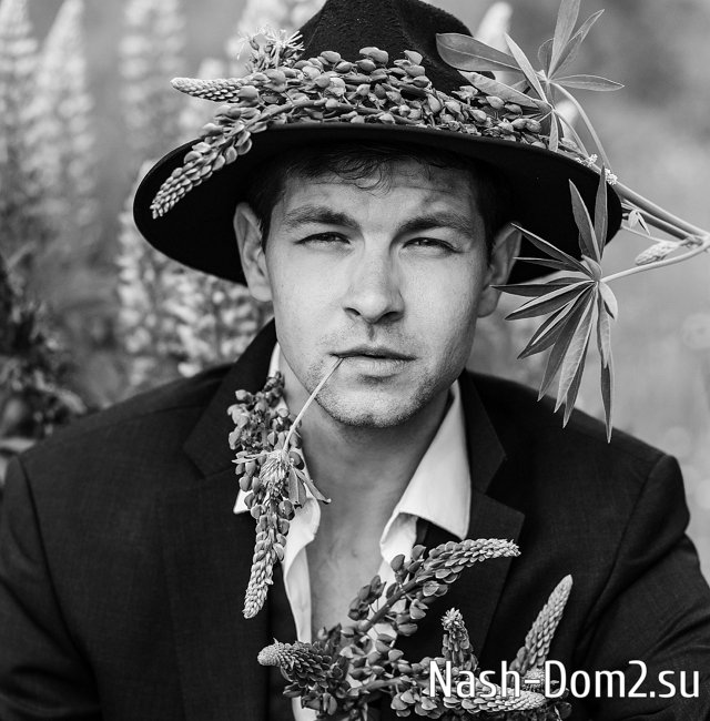 Рахимова обижена на Дмитренко за то, что он предпочёл ей другую Рахимова обижена на Дмитренко за то, что он предпочёл ей другую