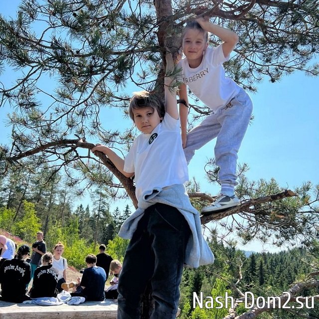 Фото детей участников Дома-2 (16.06.2023) Фото детей участников Дома-2 (16.06.2023)