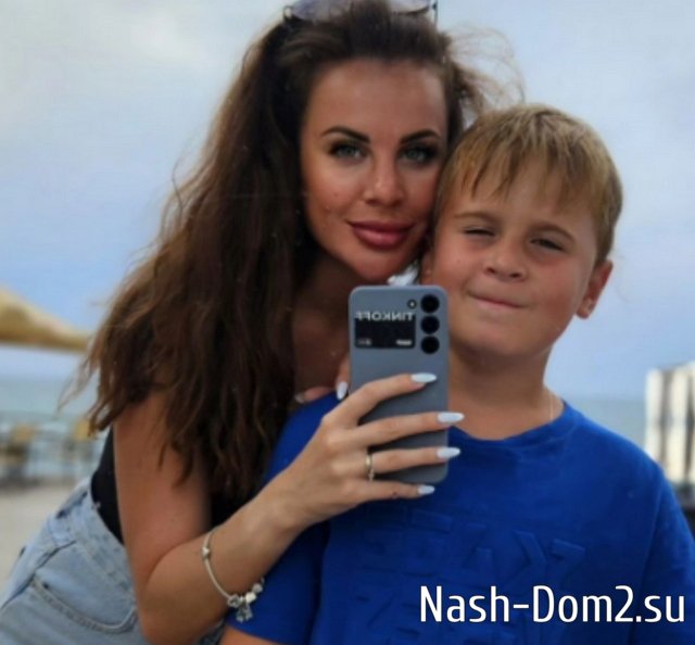 Бывшая и нынешняя супруги Глеба Жемчугова поделились подробностями его срыва Бывшая и нынешняя супруги Глеба Жемчугова поделились подробностями его срыва