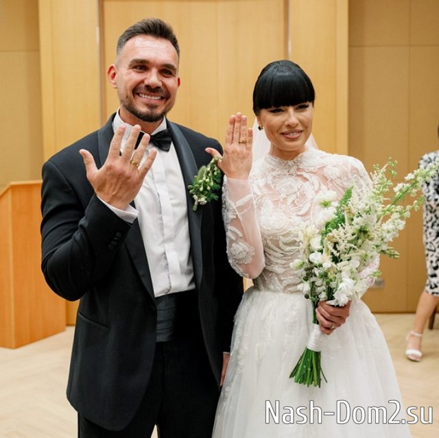 ����� ��������� ����� ������� � ��������� �����������