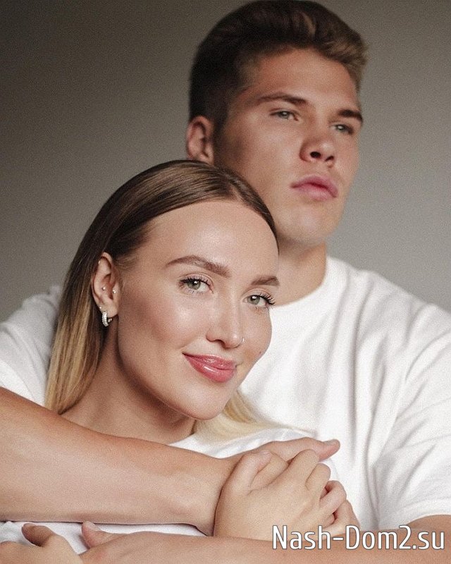 Полыгалова берёт с собой в Европу подругу вместо Баженова Полыгалова берёт с собой в Европу подругу вместо Баженова