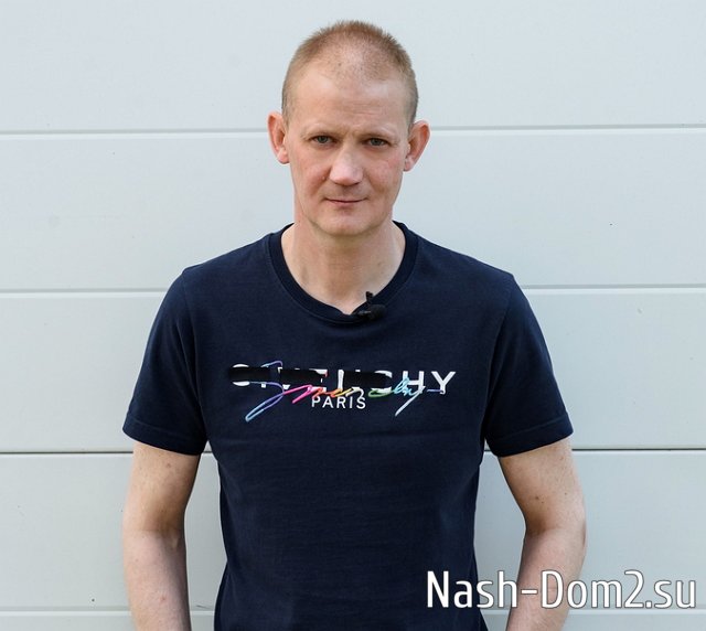 Роман Адамчук покинул проект Роман Адамчук покинул проект