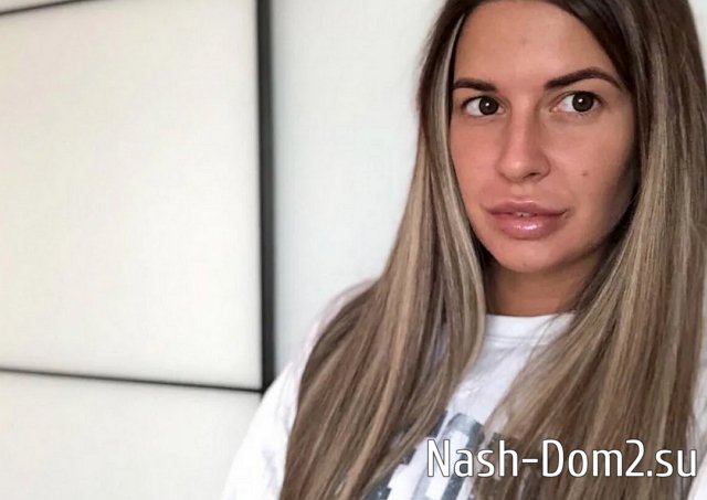 Донцова решила познакомить одинокую Мусульбес с друзьями своего избранника Донцова решила познакомить одинокую Мусульбес с друзьями своего избранника