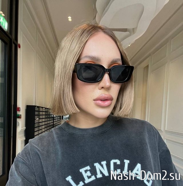 Зрители думают, что Баженова убрали с проекта по просьбе Полыгаловой Зрители думают, что Баженова убрали с проекта по просьбе Полыгаловой