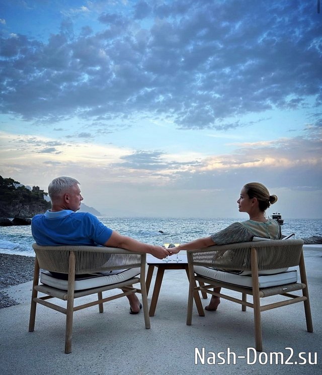 Орлова тепло и лаконично поздравила супруга с днём рождения Орлова тепло и лаконично поздравила супруга с днём рождения