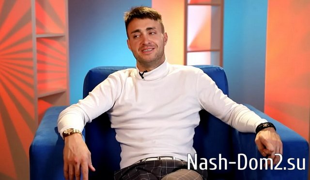 Выяснилось, что мама растила Лизу Субботину скромницей для Безуса Выяснилось, что мама растила Лизу Субботину скромницей для Безуса