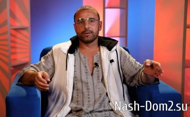 Корону с Элины Рахимовой доверили сбить Алексею Адееву Корону с Элины Рахимовой доверили сбить Алексею Адееву