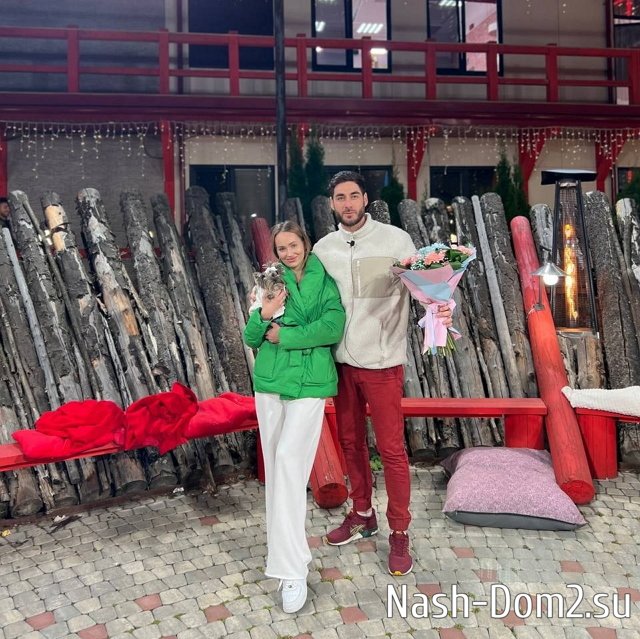 Лысковец боится говорить маме о своей беременности Лысковец боится говорить маме о своей беременности