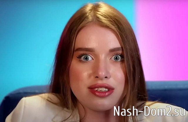 Безус надеется, что Лиза Субботина сделает такую же грудь, как у Скалон Безус надеется, что Лиза Субботина сделает такую же грудь, как у Скалон