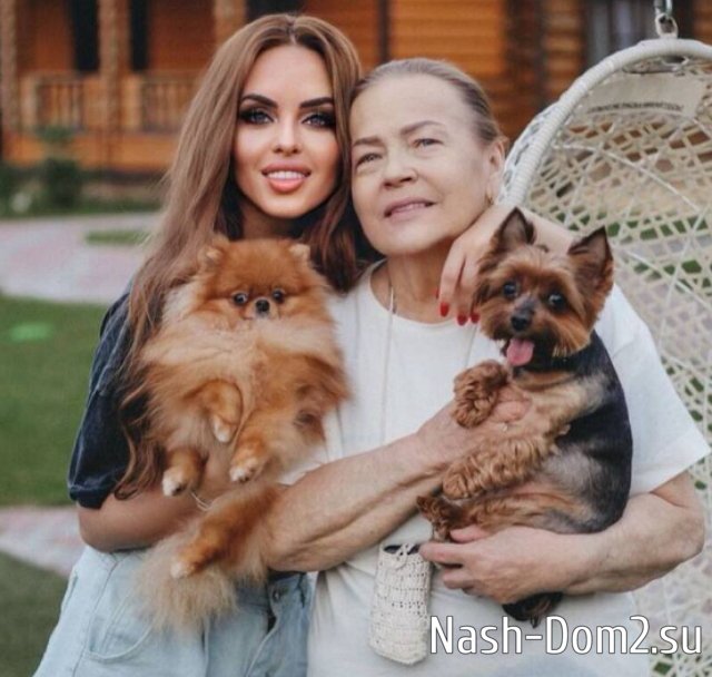 Юля Ефременкова поделилась с поклонниками радостными новостями Юля Ефременкова поделилась с поклонниками радостными новостями