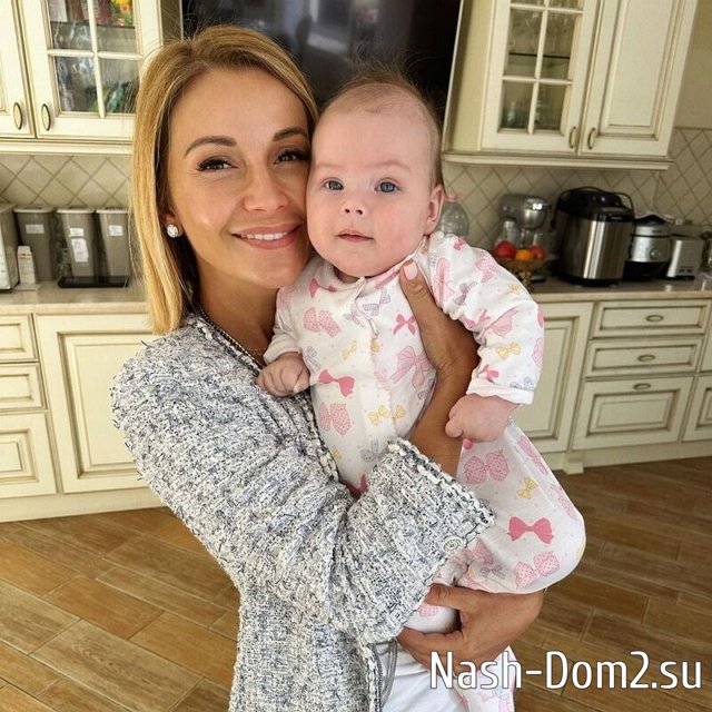 Ольга Орлова показала, как муж проводит время в новом доме Ольга Орлова показала, как муж проводит время в новом доме