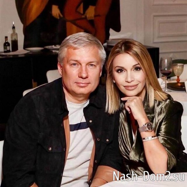 Ольга Орлова показала, как муж проводит время в новом доме Ольга Орлова показала, как муж проводит время в новом доме