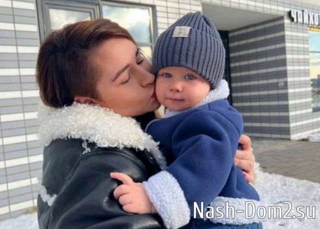 Черно познакомила Стефана с Дмитрием Мещеряковым Черно познакомила Стефана с Дмитрием Мещеряковым