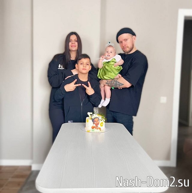 Фото детей участников Дома-2 (29.11.2023) Фото детей участников Дома-2 (29.11.2023)