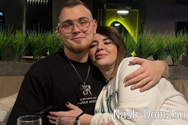 Александра Черно пока не готова к отношениям с другом Фёдором Александра Черно пока не готова к отношениям с другом Фёдором