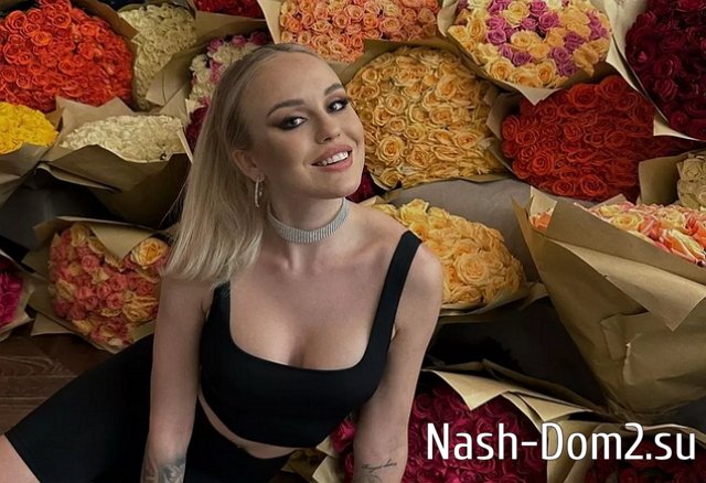 За год отношений Милена Безбородова потратила на бойфренда 4 миллиона рублей За год отношений Милена Безбородова потратила на бойфренда 4 миллиона рублей