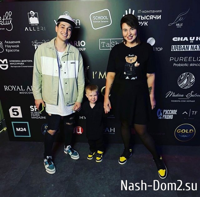 Иосиф Оганесян потанцевал с эффектной брюнеткой Иосиф Оганесян потанцевал с эффектной брюнеткой