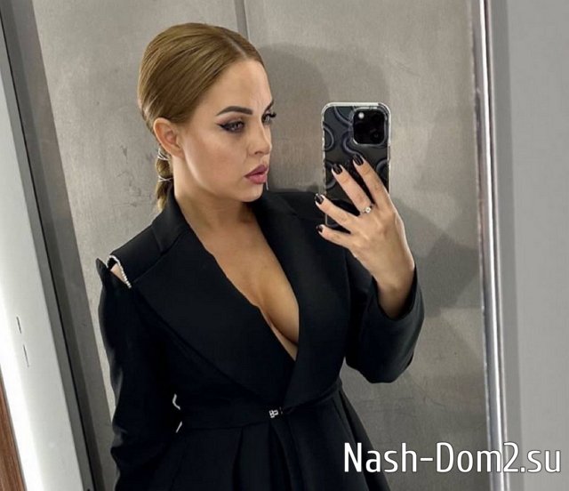 Юлия Ефременкова стала собственницей трёх квартир Юлия Ефременкова стала собственницей трёх квартир