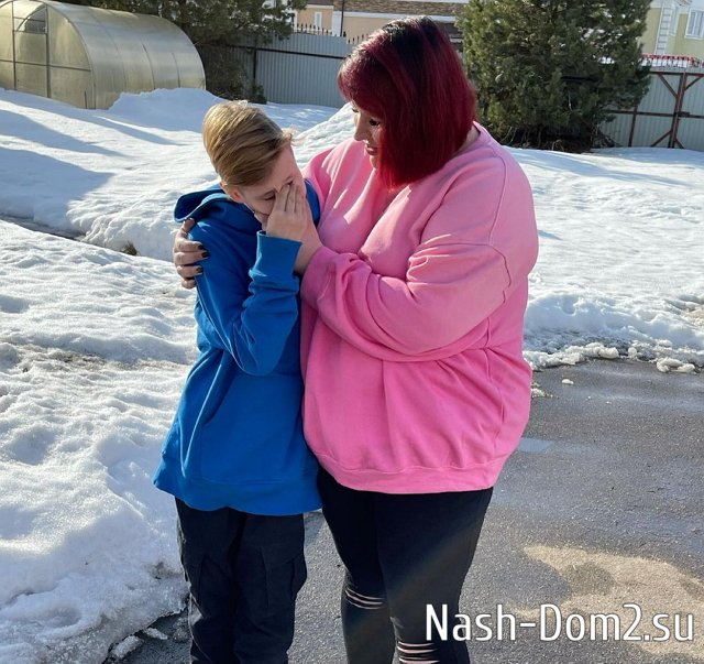 Черно вспомнила о брате, который находится в детдоме Черно вспомнила о брате, который находится в детдоме