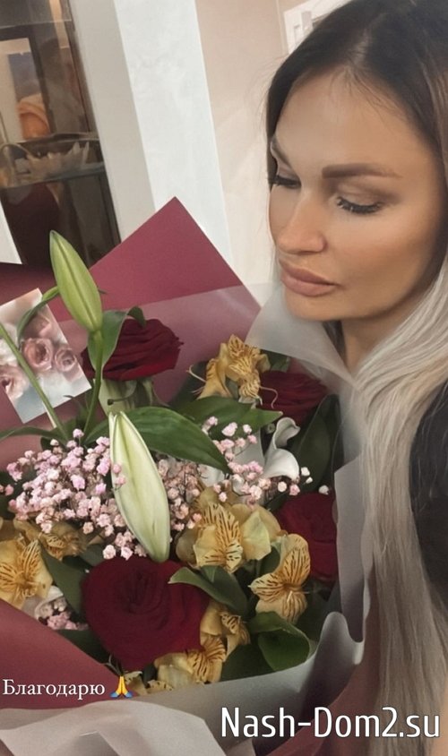 Ксения Задойнова: Да не аферист он, вы что! Ксения Задойнова: Да не аферист он, вы что!