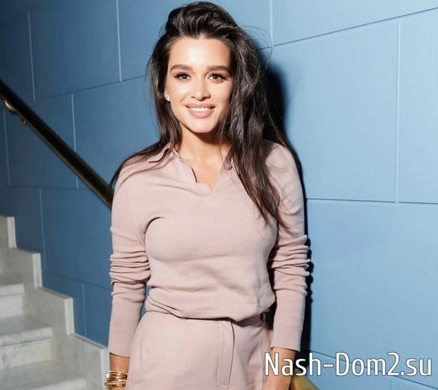 Бородина похвасталась дружбой с главным кондитером страны Бородина похвасталась дружбой с главным кондитером страны