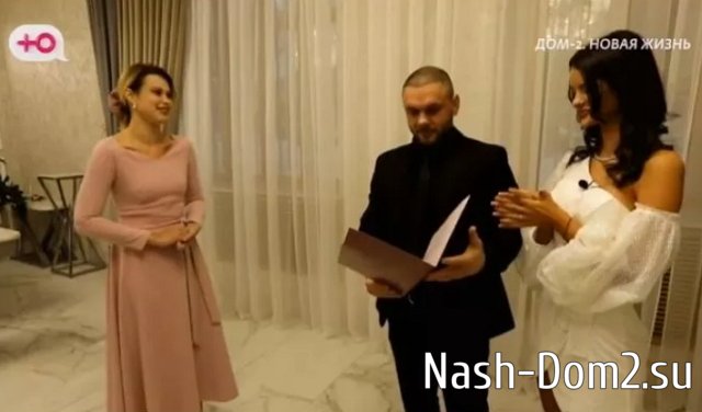 Евстроповы не могут наслаждаться счастливой семейной жизнью из-за лишнего веса? Евстроповы не могут наслаждаться счастливой семейной жизнью из-за лишнего веса?