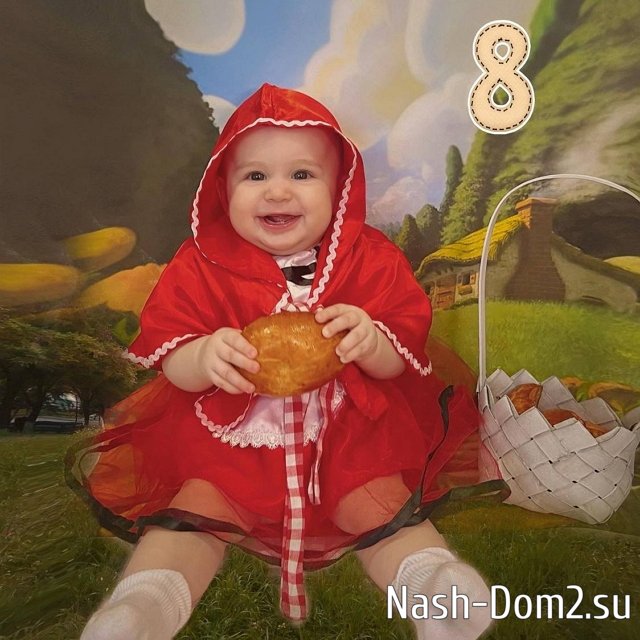 Алиана Устиненко: Лялякаешь, поёшь, смеёшься, улыбаешься... Алиана Устиненко: Лялякаешь, поёшь, смеёшься, улыбаешься...